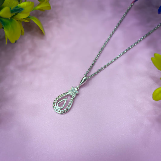 Silver Dreamline Pendant Necklace
