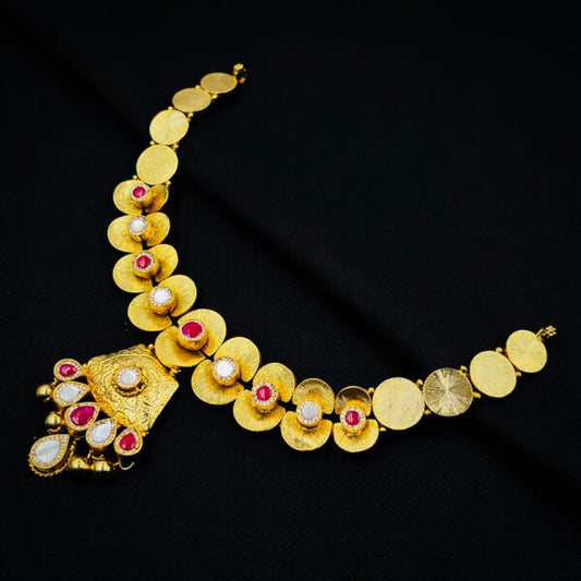 Gleaming Gold-Plated Necklace Set for a Dazzling Look For Women