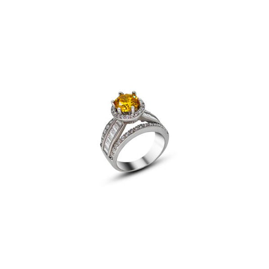 Pure Silver Ring for the Sophisticated Woman