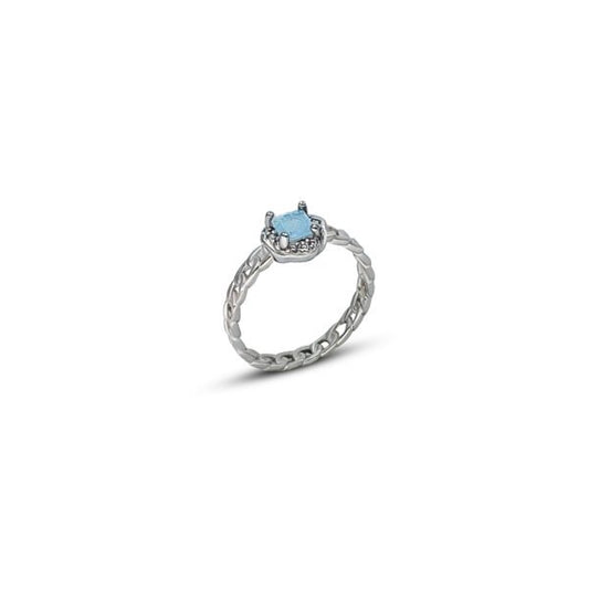 Luxurious Silver Ring for a Bold Statement