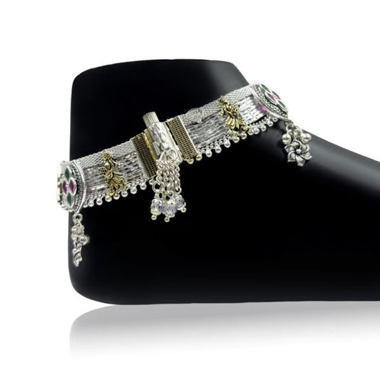 Antique "Diva's Grace" Handcrafted Silver Payal for Bride