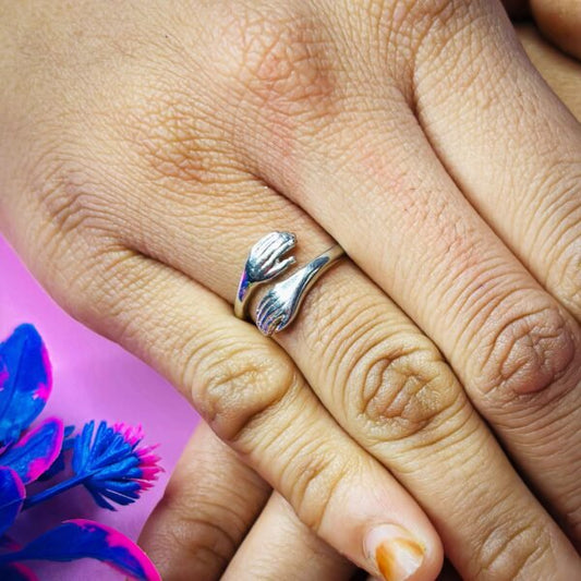 Trendy Hugging Hands Sterling Silver Ring for Girls