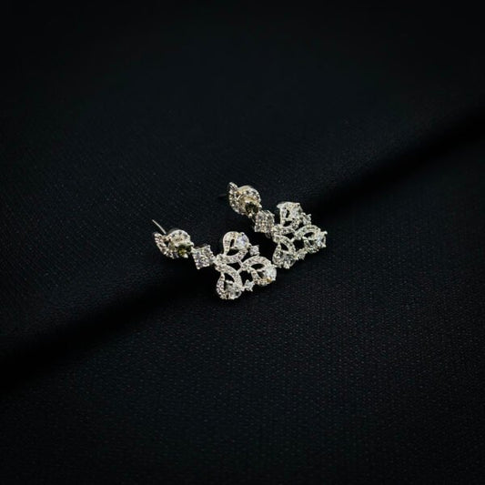 Glamorous Necklace Sets for a Chic Look