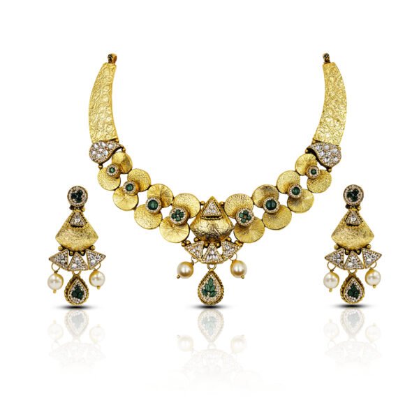 Chic Gold-Plated Necklace Set For Women