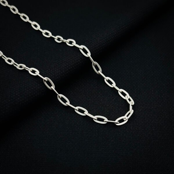 Classic Silver Chains to Elevate Your Look - Image 2