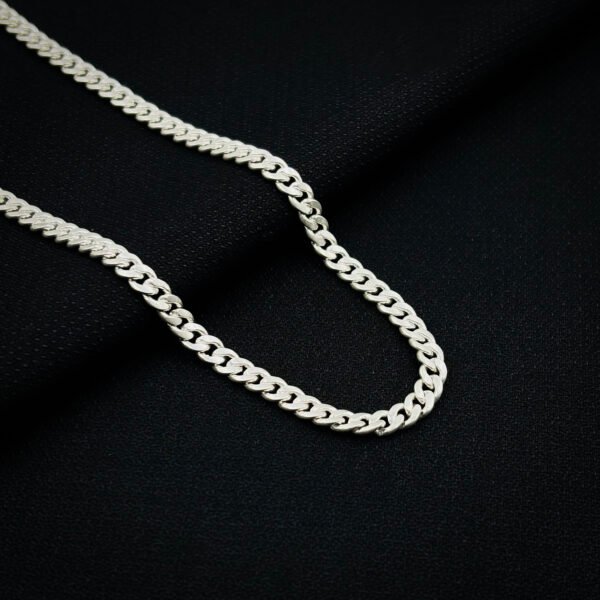 Durable and Elegant Silver Chains for Men - Image 2