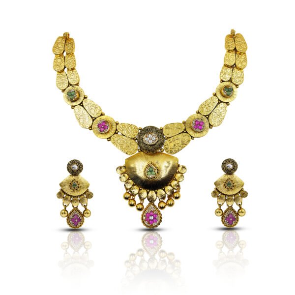 Exquisite Gold-Plated Necklace Set for Elegant Evenings For Women