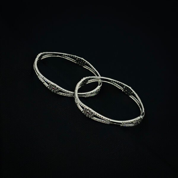 Silver Bangles for women with flower design - Image 3