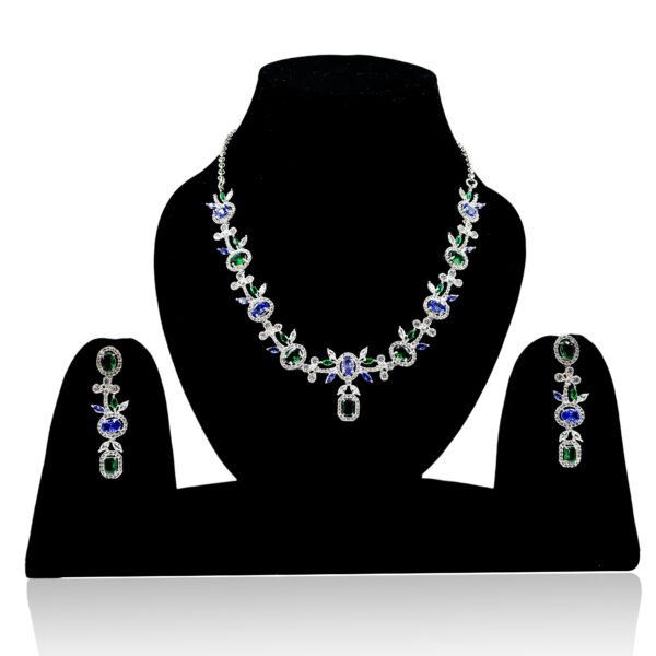 Versatile Necklace Sets for Any Outfit