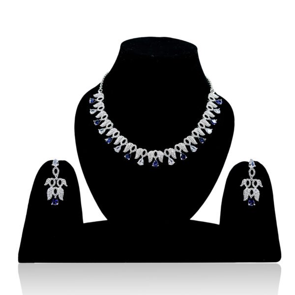 Beautifully Crafted Necklace Sets for Women