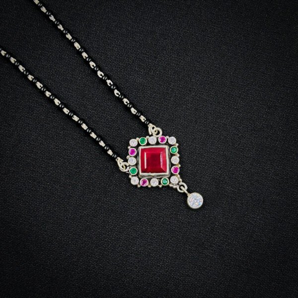 The Perfect Mangalsutra to Celebrate Your Union - Image 3