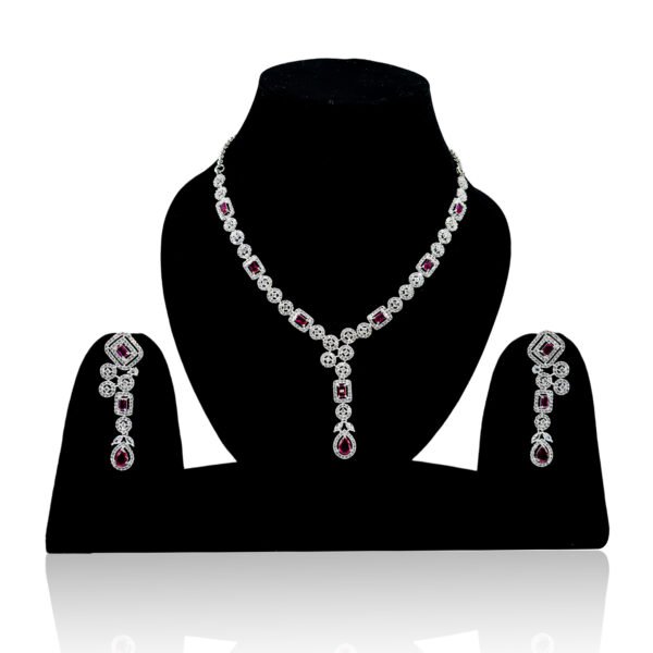 Classic Necklace Sets for a Sophisticated Appeal