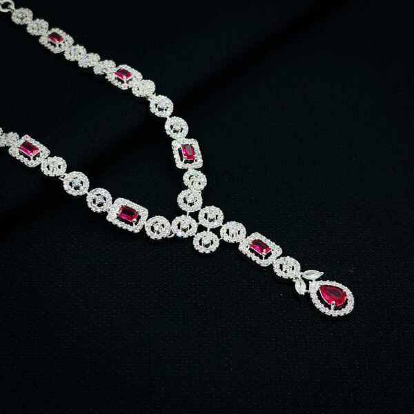 Classic Necklace Sets for a Sophisticated Appeal - Image 2