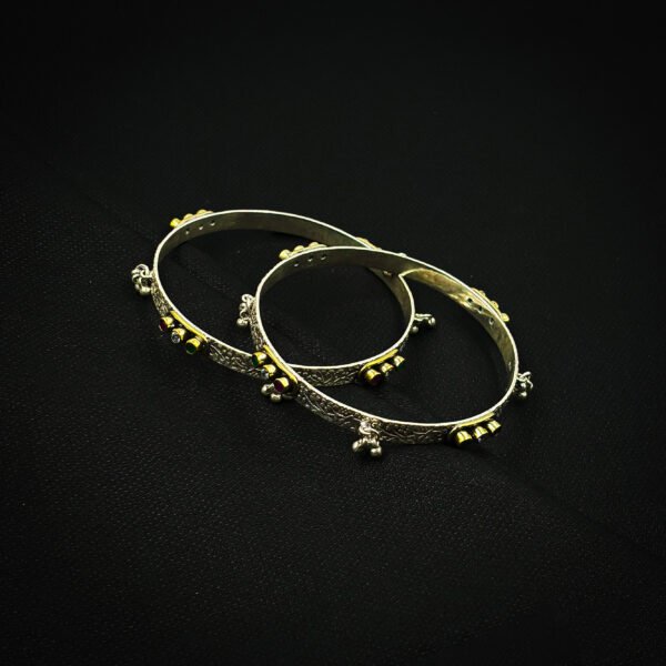 Luxurious Women’s Silver Bangles Collection - Image 3