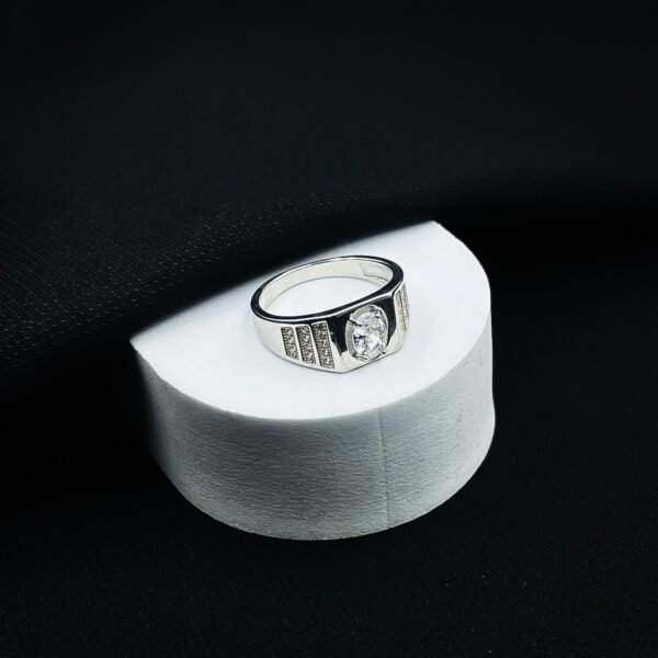 Ironclad Elegance Classic Silver Ring - Image 3