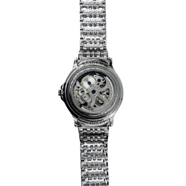 Sleek Silver Watches for the Modern Man - Image 3