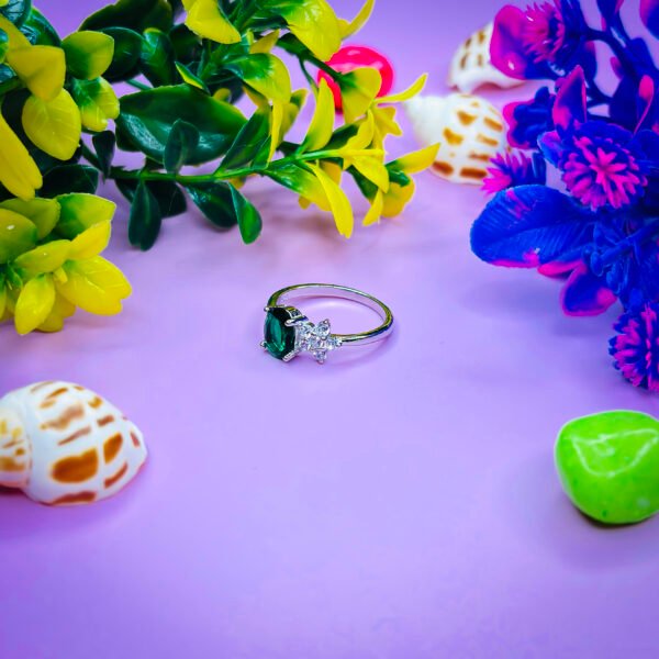 Majestic Grace Silver Ring for Women - Image 2